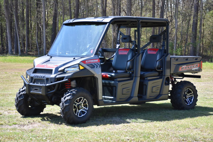 Search and rescue vehicle