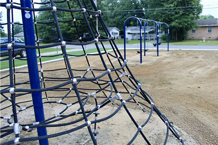 https://www.johnstonnc.com/parks/imgParks/SumnerStreetPark2.jpg